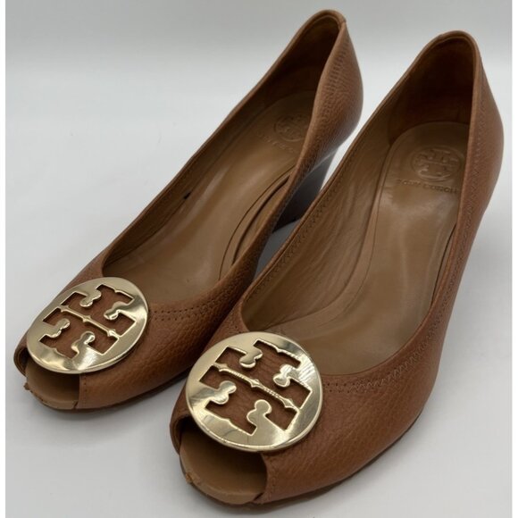 Tory Burch Brown Leather Sally Wedge Gold Logo Peep Toe Pump Women Size 10M - Picture 1 of 10